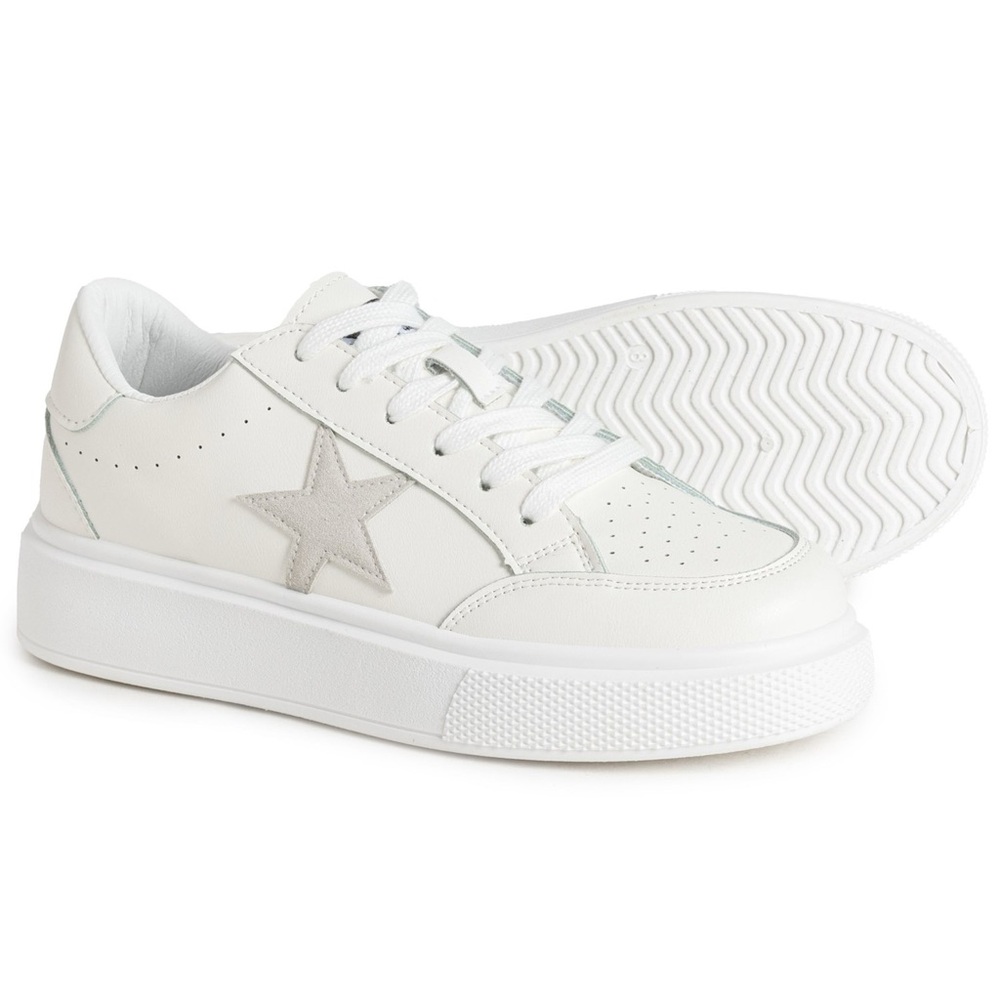 NWOT VINTAGE HAVANA Lauree Tab Platform Court Sneakers